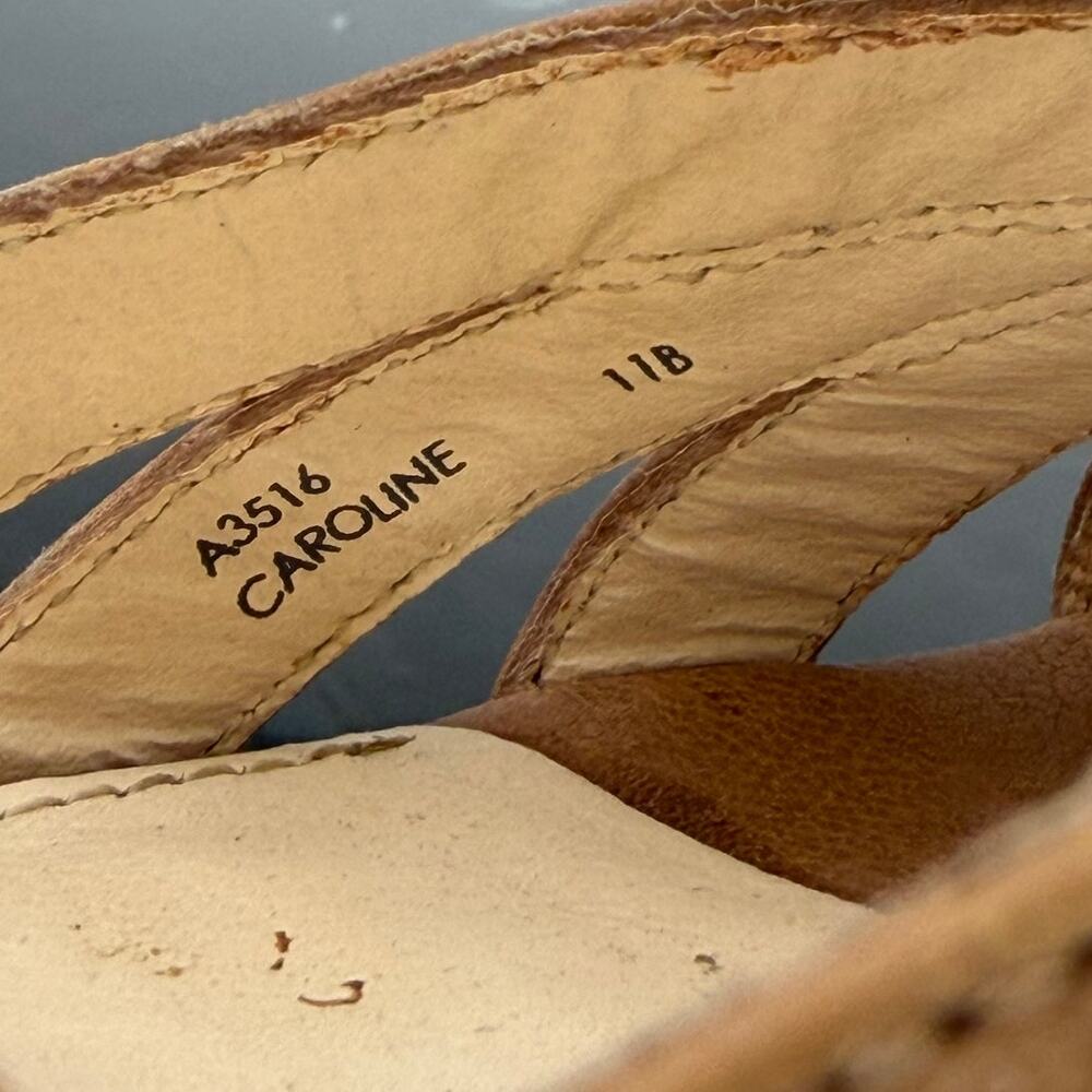 COACH Caroline Tan Leather Beach Embroidered Motifs Wedge Platform Sandals - Picture 10 of 16